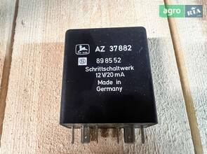 JOHN DEERE - AZ37882 - РЕЛЕ