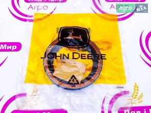 Сальник RE238667 к трактору John Deere