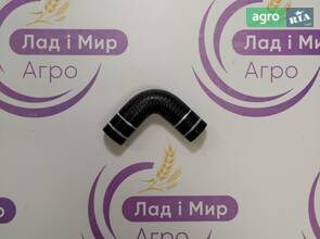 Гумовий патрубок