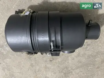 Повітряний фільтр до трактора - фото