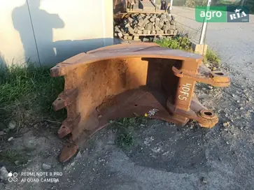 Ковш до екскаватора Volvo - фото