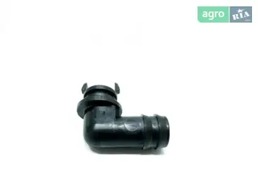 Патрубок R120467 до John Deere - фото