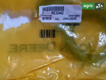 Насос RE32442 для John Deere - фото