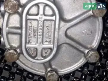 Насос до трактора John Deere - фото