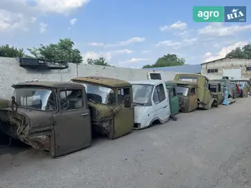 Кабіна до вантажівки ЗИЛ 130 - фото