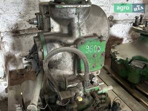 Центральний редуктор головний на John Deere 9600