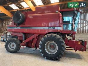Комбайн Case IH 2388 2005