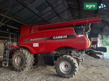 Case IH 8230 2010 - фото