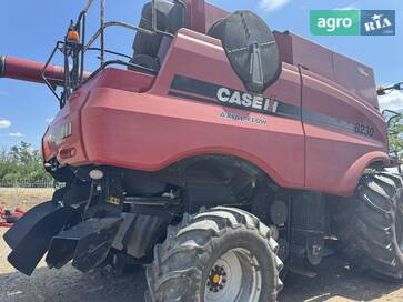 Case IH 8230 2012 - фото