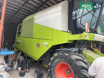 Claas Avero 2010 - фото