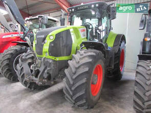 Трактор Claas Axion 2018