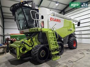 Комбайн Claas Lexion 2012