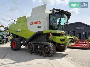 Комбайн Claas Lexion 2011
