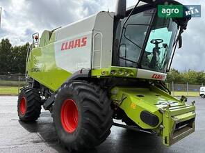 Комбайн Claas Lexion 2011