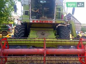 Комбайн Claas Mega 