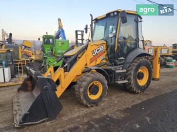JCB 3CX  - фото