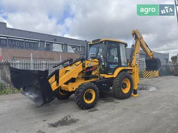 JCB 3CX  - фото
