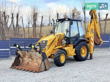JCB 3CX  - фото