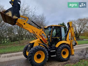 JCB 4CX 2022 - фото