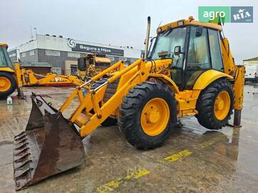 JCB 4CX  - фото