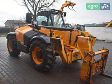 JCB 535-125  - фото
