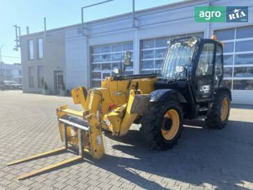 JCB 535-125  - фото
