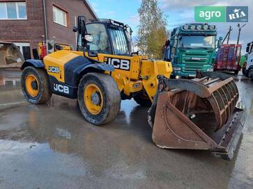 JCB 550-80  - фото
