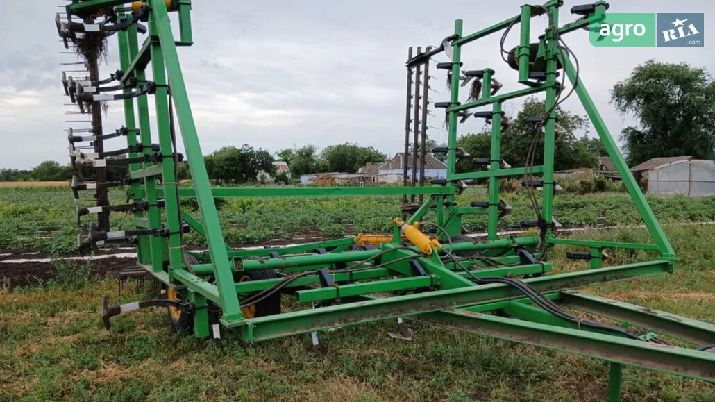 Культиватор John Deere 1010 2000 - фото 1