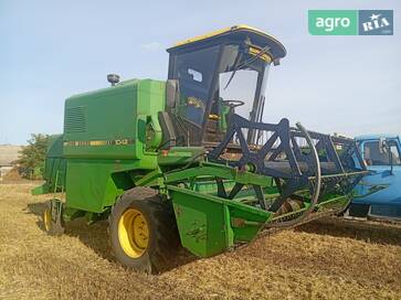 John Deere 1042 1984 - фото