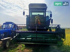 Комбайн John Deere 1042 1985