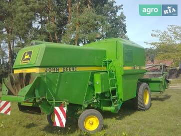 John Deere 1052 1984 - фото