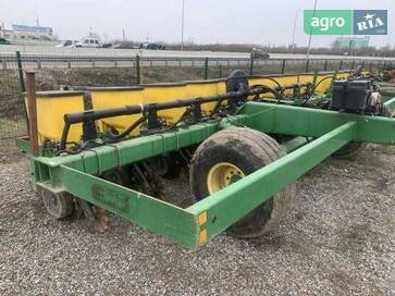 John Deere 1780  - фото