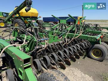 John Deere 1910 2009 - фото