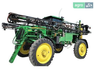 John Deere 4830  - фото