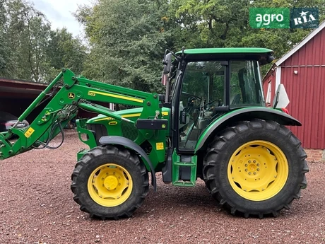 Трактор John Deere 5720 2007 - фото