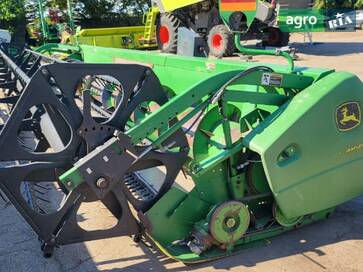 John Deere 625F  - фото