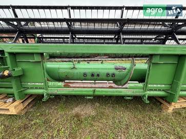 John Deere 630F 2015 - фото