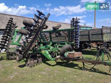 John Deere 637  - фото