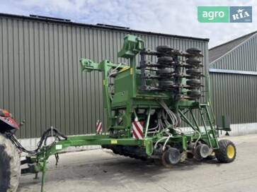 John Deere 750A  - фото