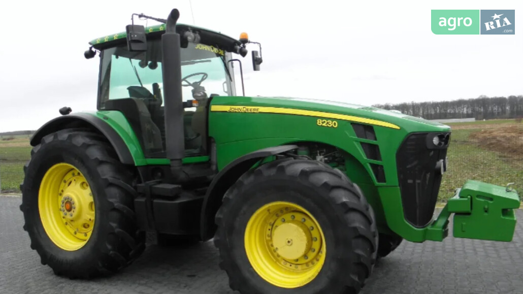 Трактор John Deere 8230 2009 - фото 1