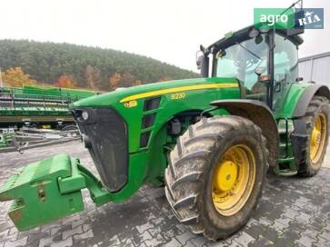 John Deere 8230 2009 - фото