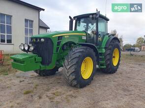 Трактор John Deere 8230 2007