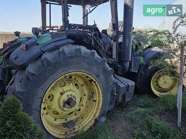 John Deere 8330 2011 - фото