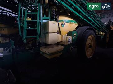 John Deere 840i  - фото