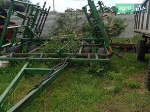 Культиватор John Deere 960 