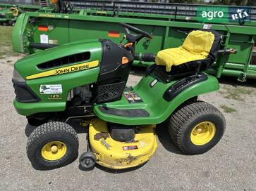 John Deere X320 2006 - фото