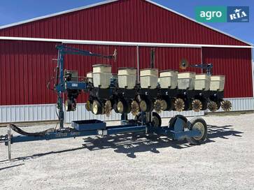 Kinze 2500  - фото