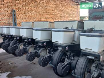 Kinze 3000 2010 - фото