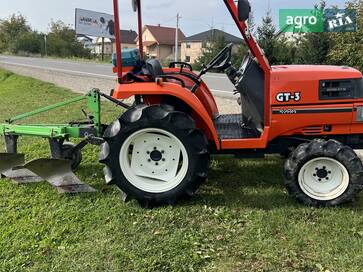 Kubota GT 2000 - фото