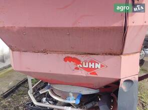 Розкидач Kuhn Axis 2013